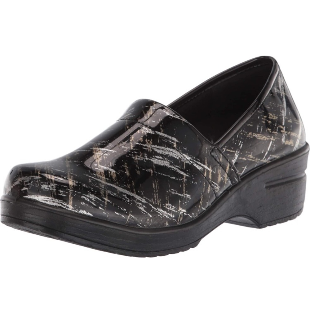 Easy Works by Easy Street women’s Laurie work shoes